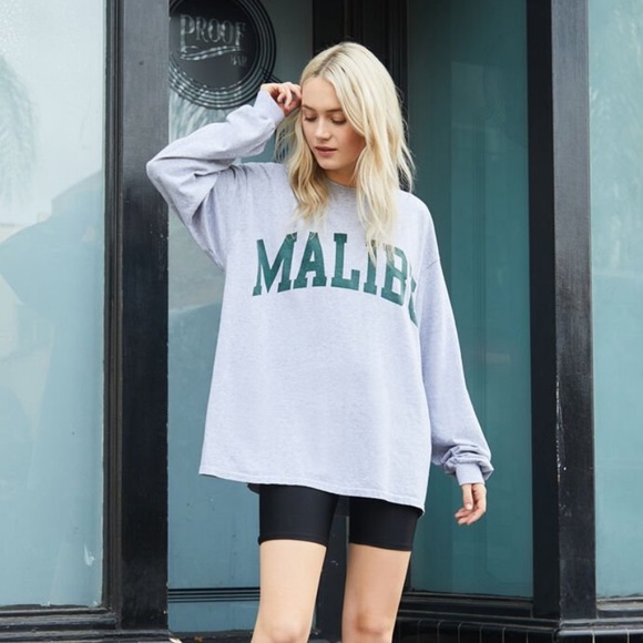 Brandy Melville Malibu Long Sleeve Top - Picture 3 of 3